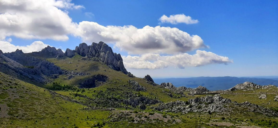 Planinarska čarolija na Velebitu - Veseli izleti - Vlado Matijević