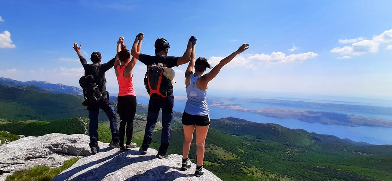 Budakovo brdo, Prikinuto brdo i Visibaba. Tri vrha na srednjem Velebitu. Jednodnevna avantura. 